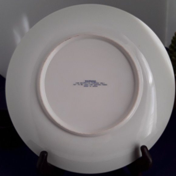 VTG THE FARMER'S HOME WINTER  Decor Plate - Picture 5 of 9